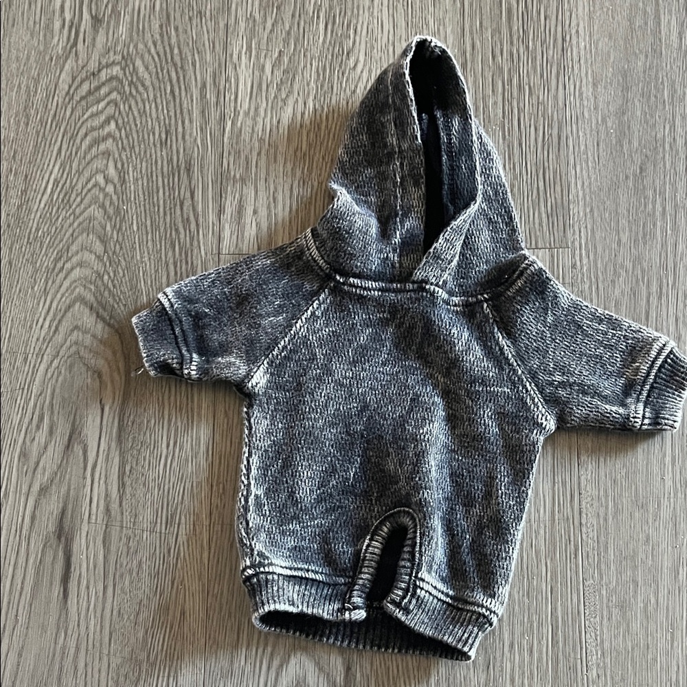 Kids Gray Graphic Hoodie - Picture 2 of 3